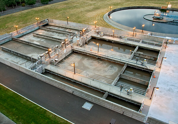 clarifier and secondary sedimentation basins